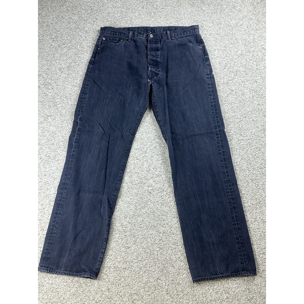Levi's 501 Button Fly Straight Leg Jeans Men's Size 38x34(Actual 36x30) Black
